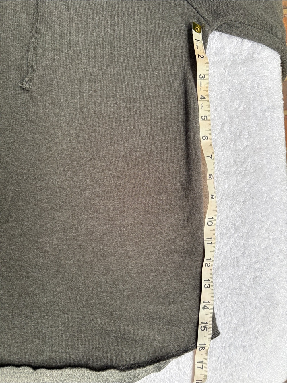 HOTWORX Women's Logo Pullover Hoodie - Picture 3 of 9